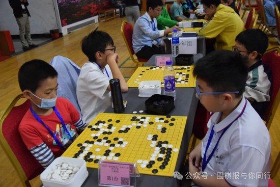 全国围棋烽火大赛，群雄逐鹿，激烈比拼！