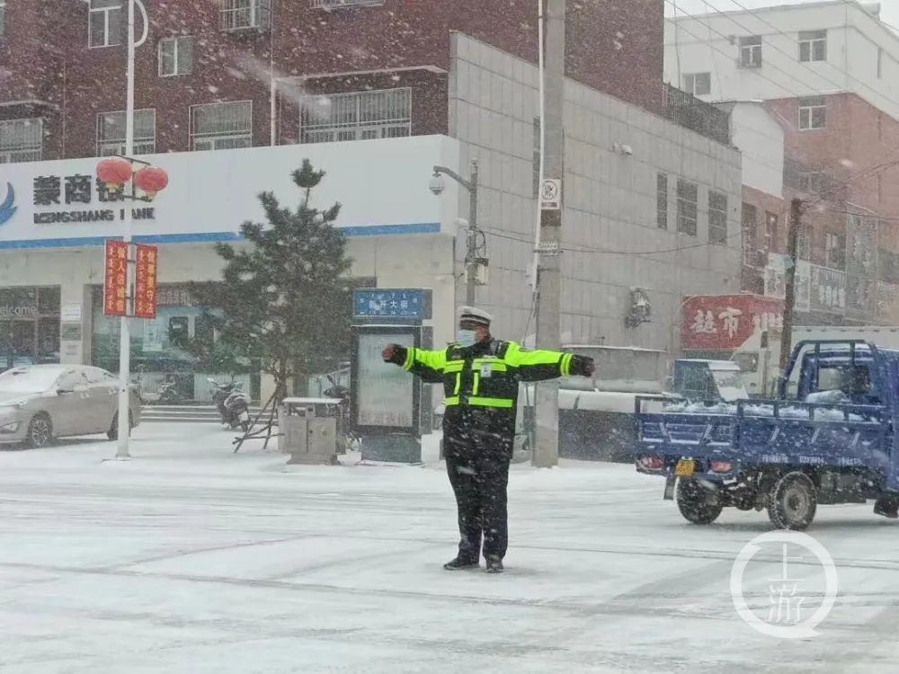 通辽暴雪预警升级，极端天气的挑战及应对策略